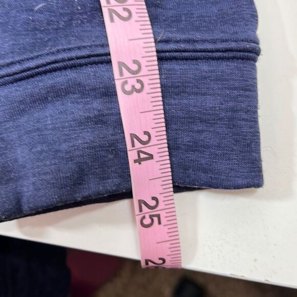 Under Armour Long Sleeve Full Zil Hooded Jacket. Blue. Size Medium - Picture 7 of 9